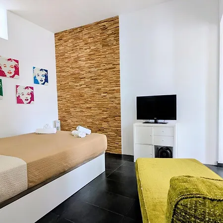 Chc - Silos I Apartament *